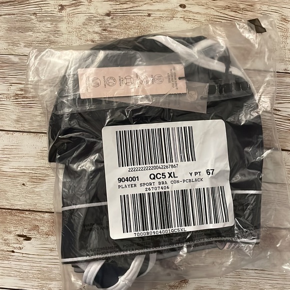 🆕 VICTORIA'S SECRET VS PLAYER SPORTS BRA Black XL 16-18 38D 40B 40C - Picture 6 of 14